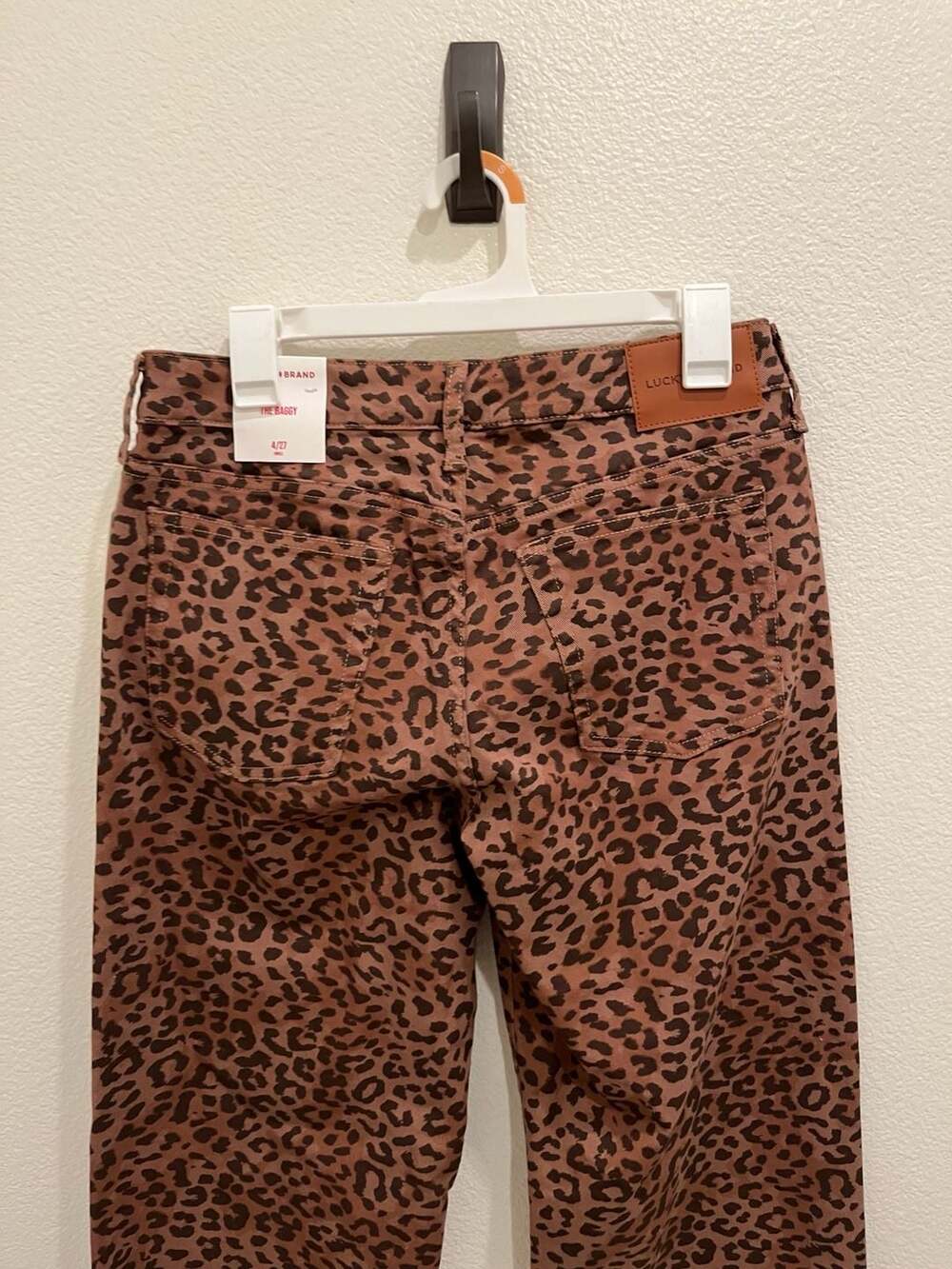 Lucky Brand The Baggy Leopard Print Jeans - Picture 6 of 10